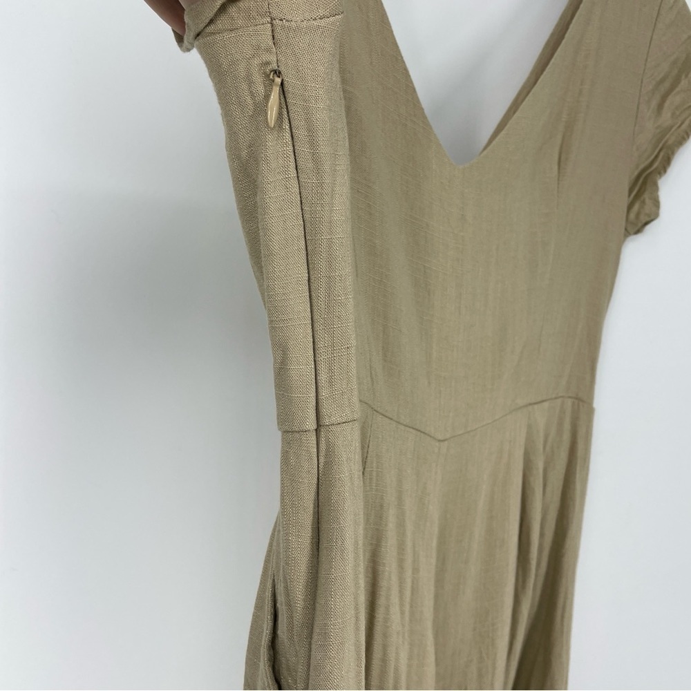 PRINCESS POLLY Seven Days Jumpsuit Sz 4 Beige Wide leg Cropped Pockets - Picture 6 of 9